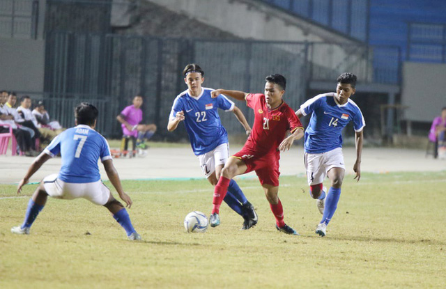 hoa that vong singapore u19 viet nam cay dang roi giai