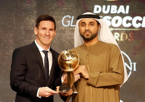 Messi nhận giải Globe Soccer, mơ Quả bóng vàng FIFA