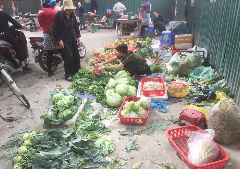 thuc pham dip can tet muon van noi lo