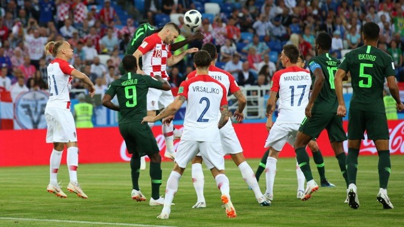 croatia 2 0 nigeria dai bang xanh gay canh