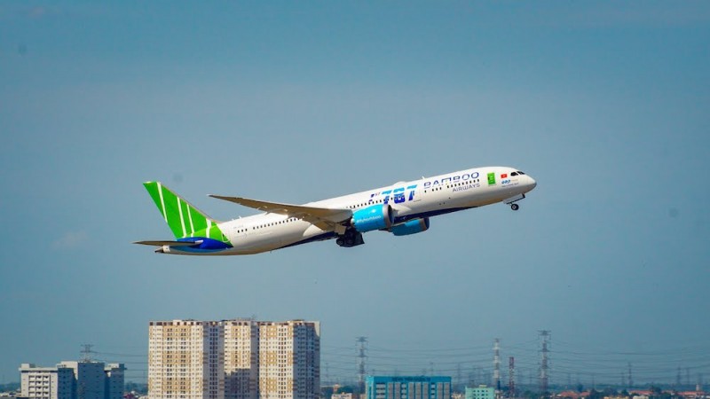 Xem xét kiến nghị của Bamboo Airways về giới hạn số lượng tàu bay