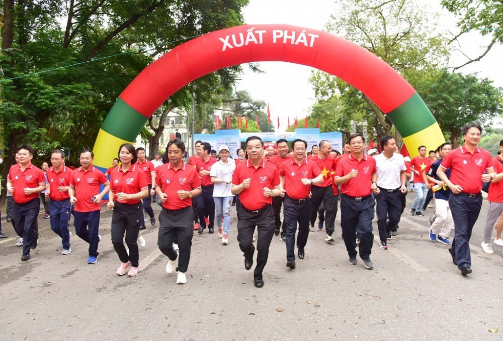 Hà Nội: Sôi động Ngày chạy Olympic vì sức khỏe toàn dân