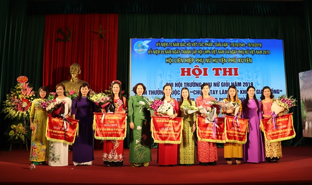 cong doan co so xa khai thai huyen phu xuyen nang cao nang luc trinh do nu cong nhan vien chuc lao dong