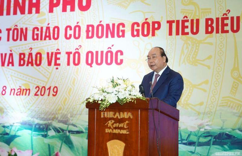 thu tuong nguyen xuan phuc moi ton giao deu ton tai trong long dan toc