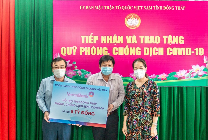 VietinBank tiếp tục dành hơn 27 tỷ đồng hỗ trợ các tỉnh phía Nam phòng, chống dịch Covid-19