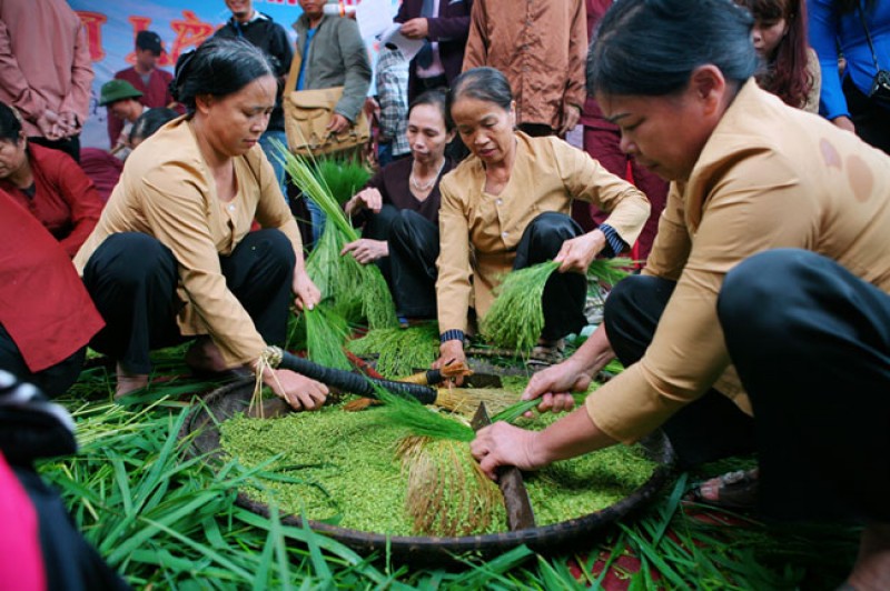 Tưng bừng ngày hội văn hóa cốm Mễ Trì 2016