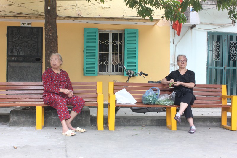 hoi sinh gieng co bien dat trong thanh san choi