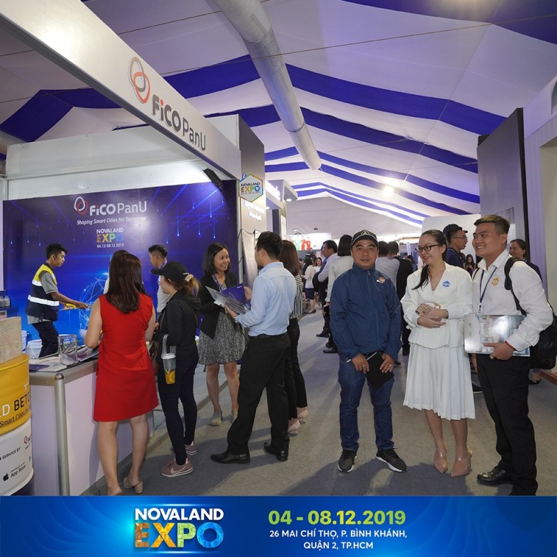 kho ly giai suc hut trong 2 ngay dau dien ra novaland expo