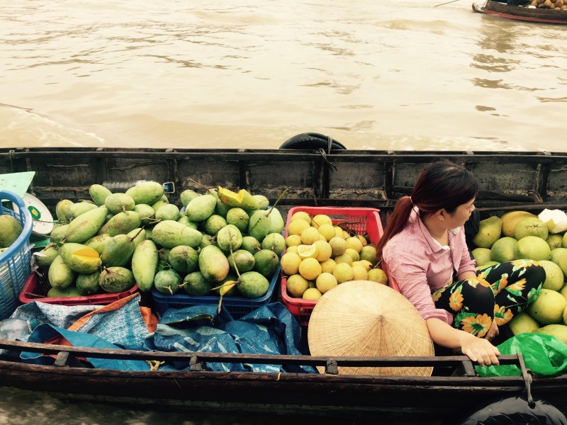 Nhộn nhịp chợ nổi Cái Răng