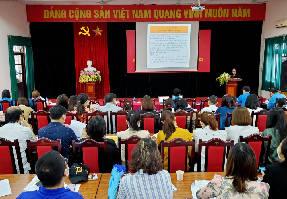 Tập huấn kỹ năng và nghiệp vụ công tác công đoàn năm 2022 cho đội ngũ cán bộ Công đoàn cơ sở