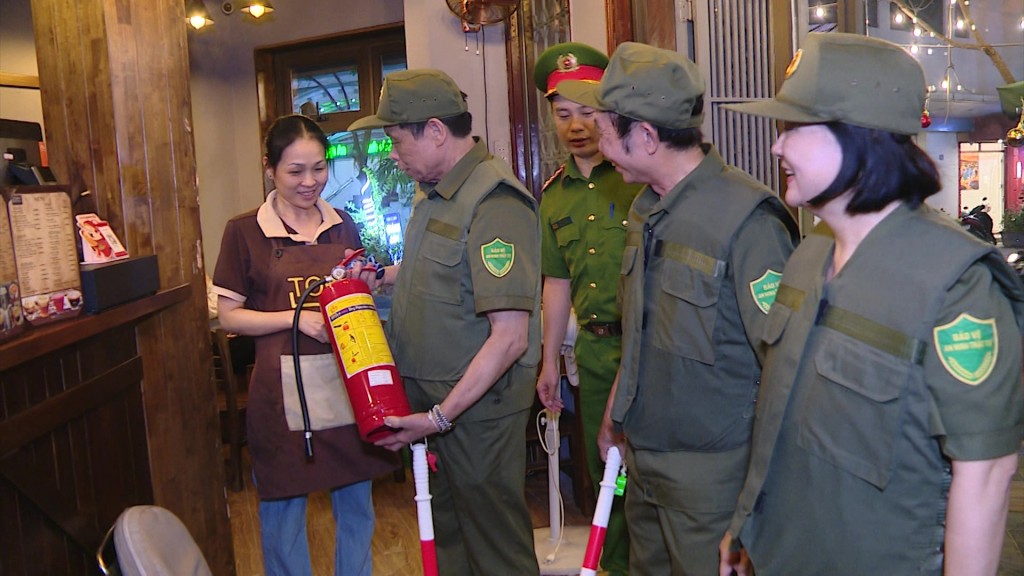 Lực lượng bảo vệ an ninh, trật tự ở cơ sở - "cánh tay nối dài" của lực lượng Công an nhân dân